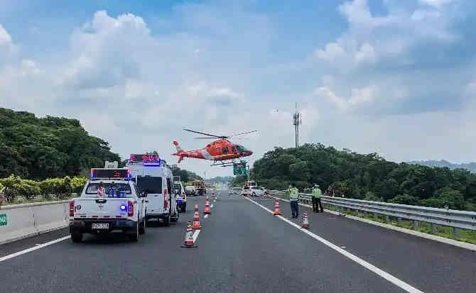 镇赉高速公路汽车救援案例